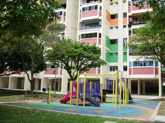 Blk 427 Tampines Street 41 (Tampines), HDB Executive #95552